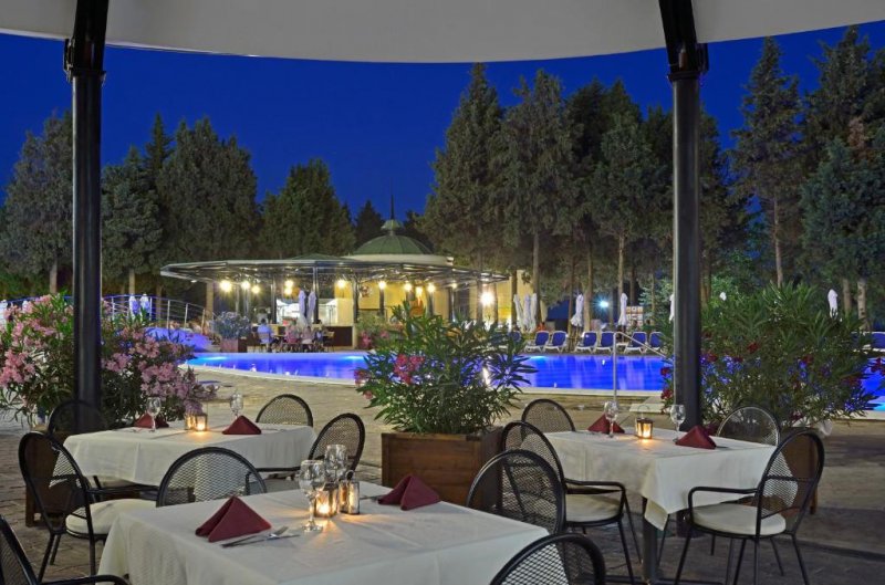 Сол Несебър Палас и Аквапарк - Снимка 3