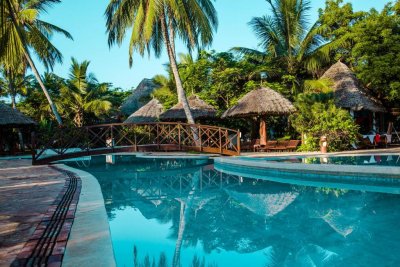 Uroa Bay Resort