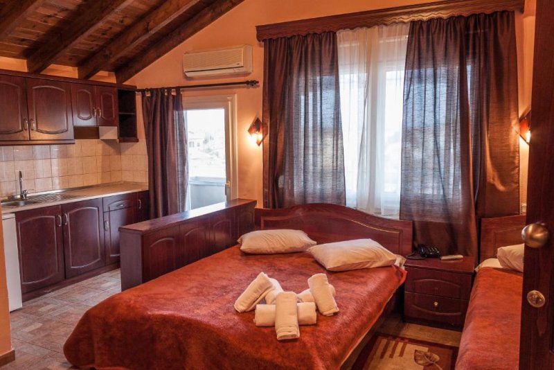 Filippion Hotel - Снимка 11