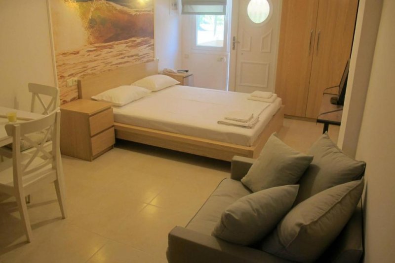 Studios Ioulia - Снимка 1