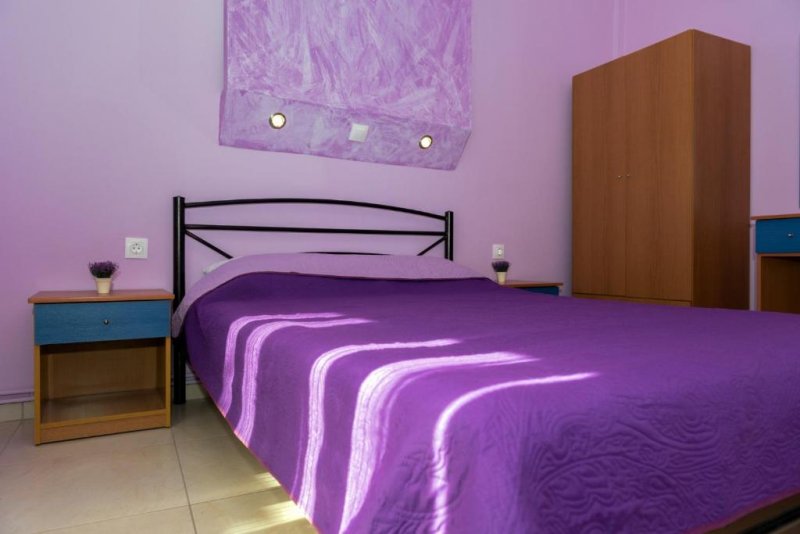 Tzamtzis Apartments - Снимка 9