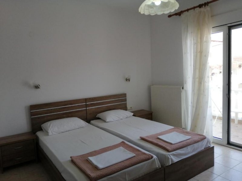 Irini Apartments - Снимка 4