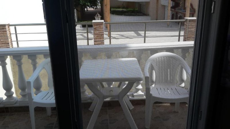 Irini Apartments - Снимка 8