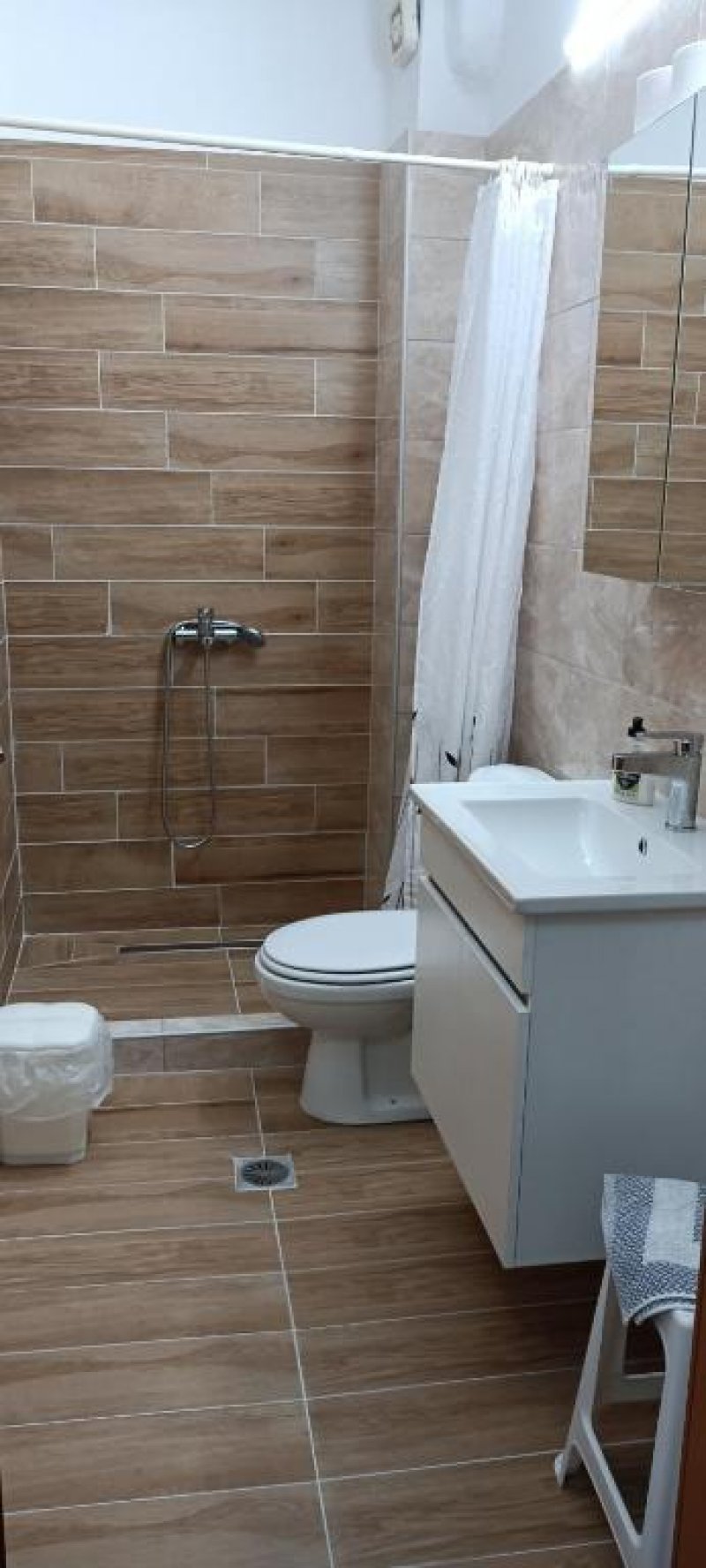 Irini Apartments - Снимка 8