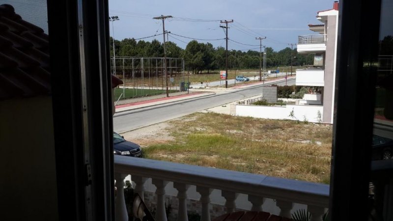 Irini Apartments - Снимка 3