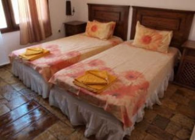 Хотел Петрелийски - Снимка 1