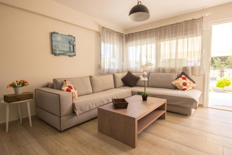 My Erofili - Снимка 3