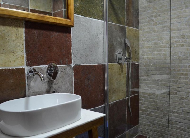 Sunshine Apartment - Снимка 5