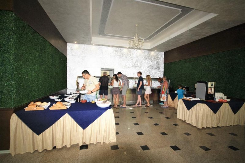 Хотел Каменец - Снимка 1