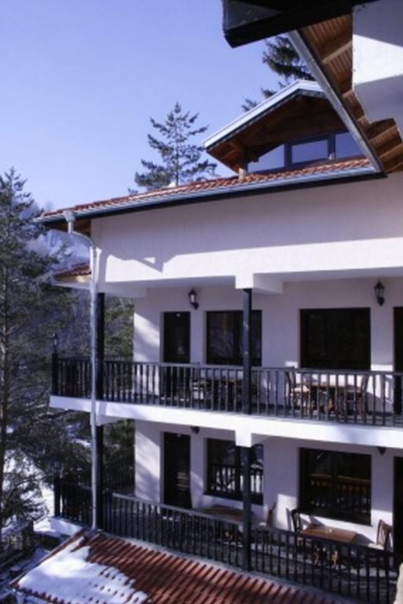 Хотел Илинден - Снимка 1