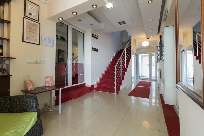 Hotel Villa Panorama - Снимка 3