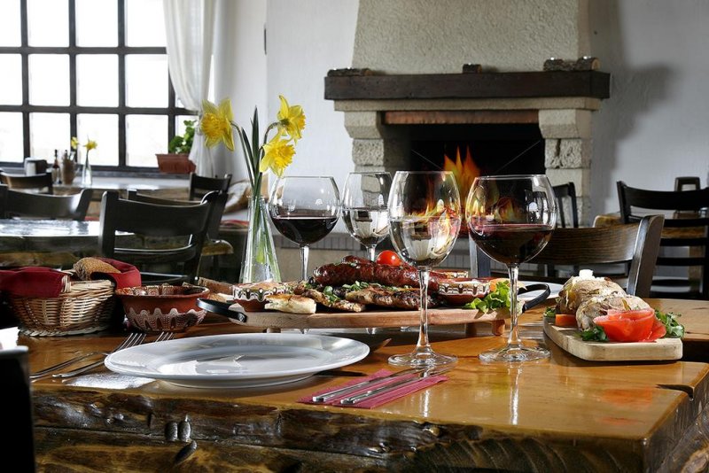 Комплекс за винен и СПА туризъм Старосел - Снимка 2