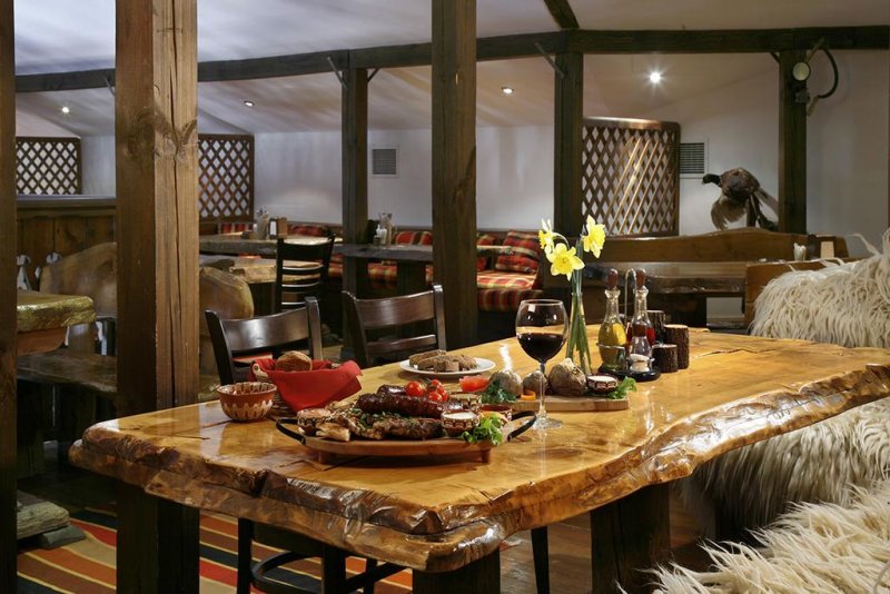 Комплекс за винен и СПА туризъм Старосел - Снимка 8