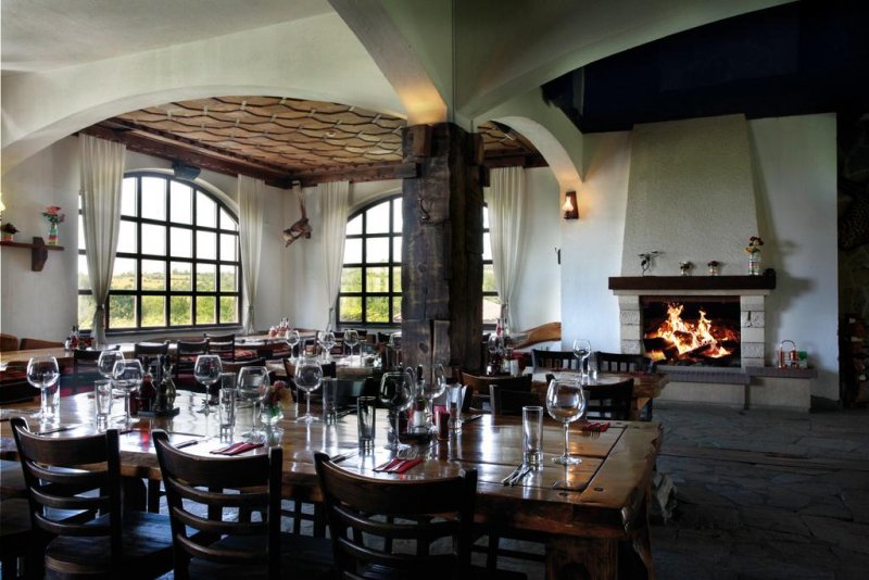 Комплекс за винен и СПА туризъм Старосел - Снимка 5