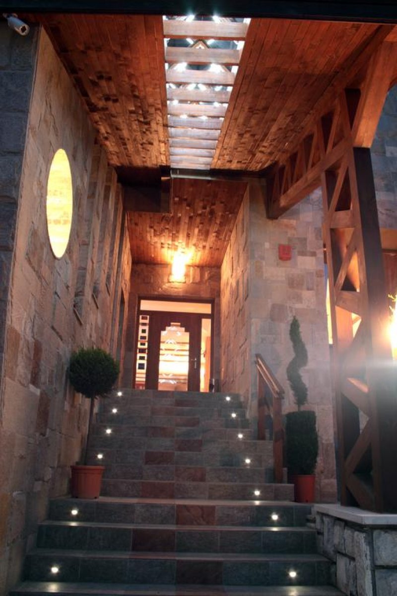 Лъки Лайт Бутик Хотел & Спа - Снимка 10