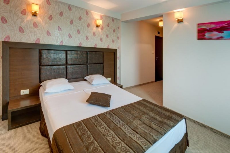 Хотел Сиена Хаус - Снимка 8