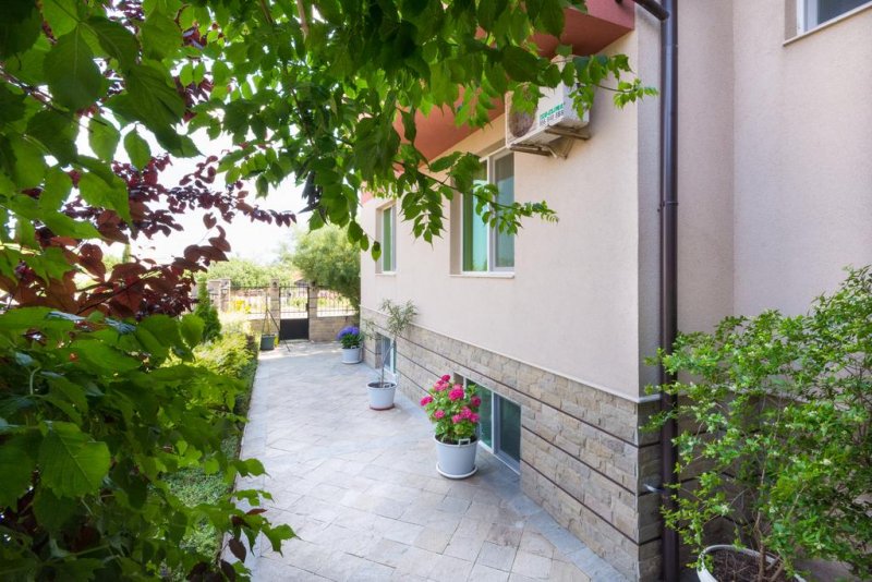 Хотел Сиена Хаус - Снимка 4