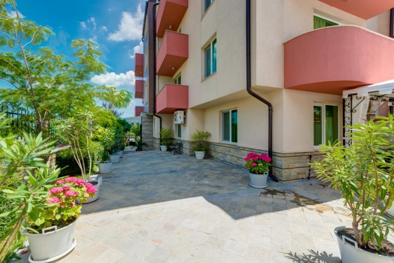 Хотел Сиена Хаус - Снимка 10