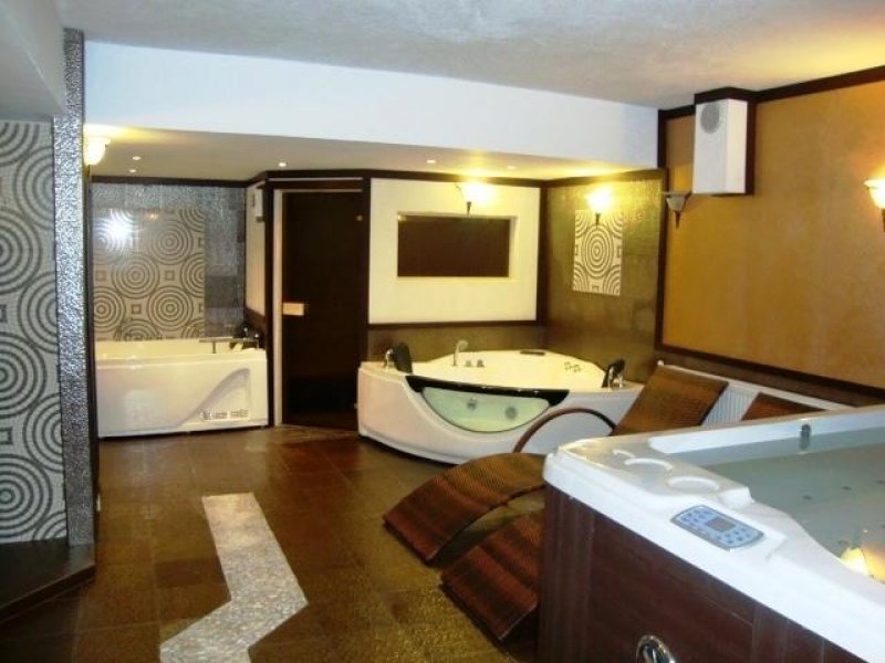 Хотел Виа Лакус - Снимка 1