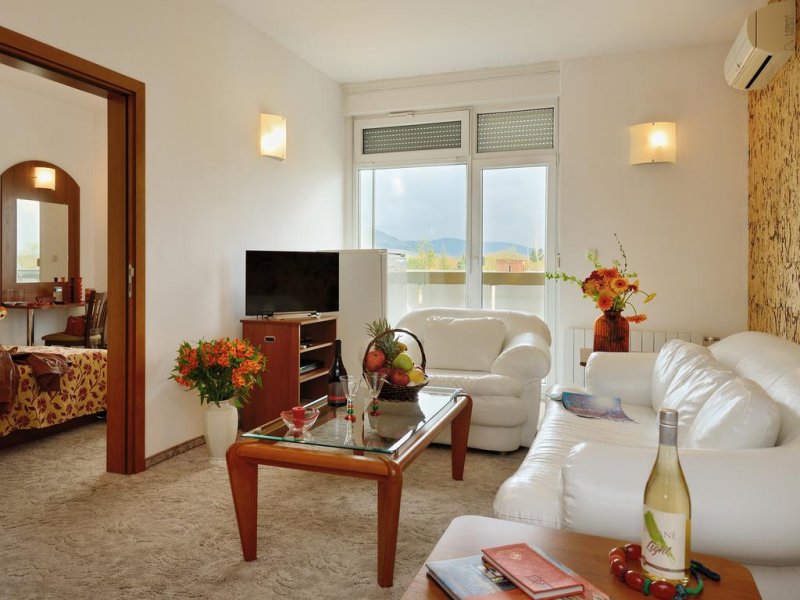 СПА Хотел Аугуста - Снимка 1