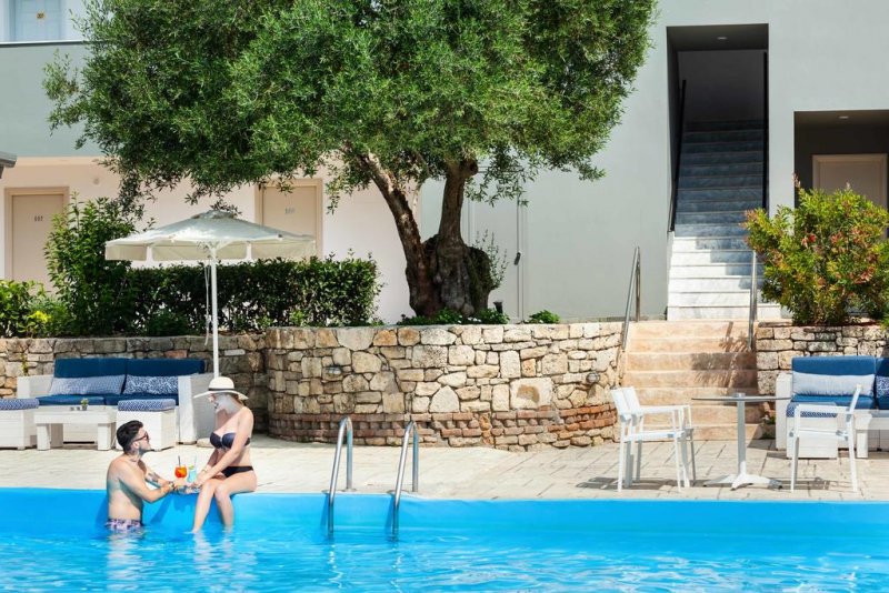 Kriopigi Hotel - Снимка 9