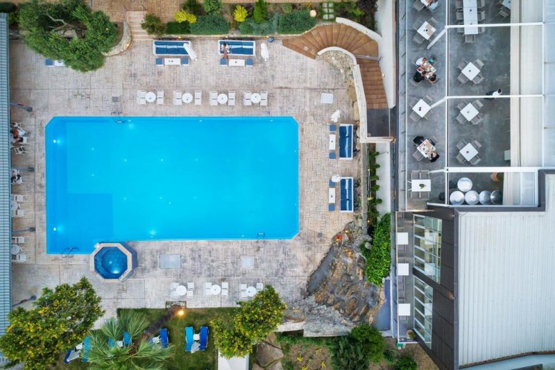 Kriopigi Hotel - Снимка 7