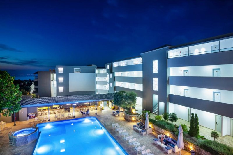 Kriopigi Hotel - Снимка 5