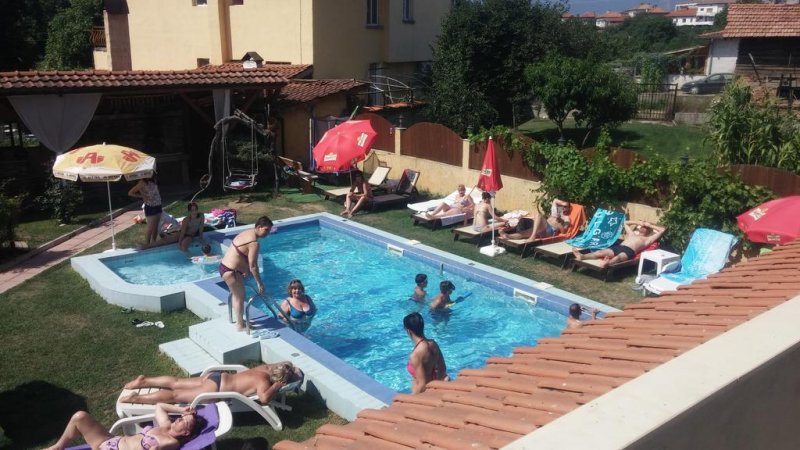 Семеен хотел Шарков - Снимка 3