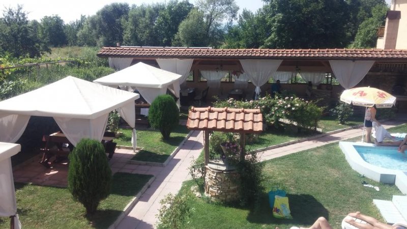 Семеен хотел Шарков - Снимка 9