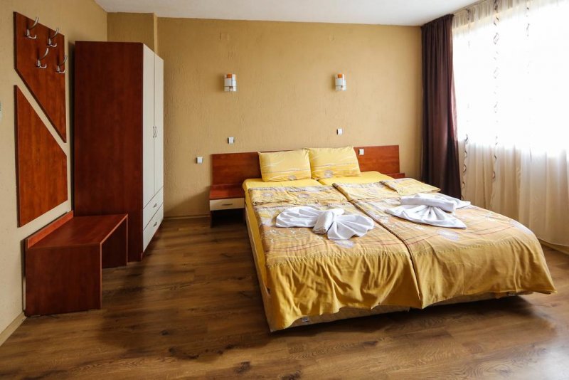 Семеен хотел Шарков - Снимка 10