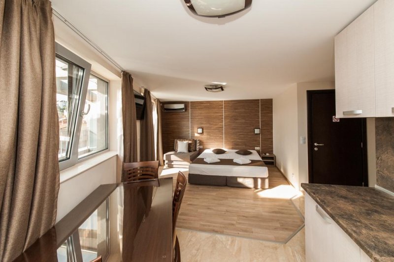 Хотел Елит - Снимка 1