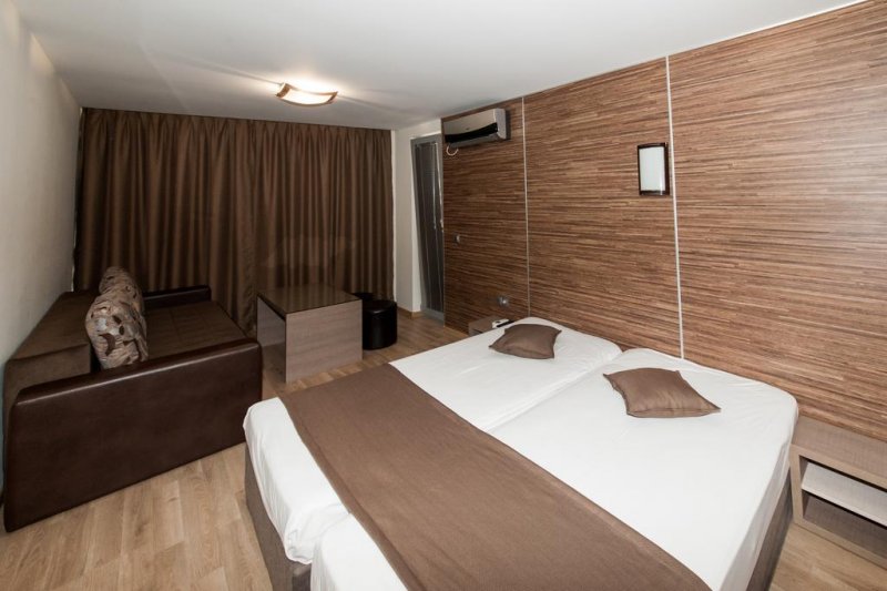 Хотел Елит - Снимка 8