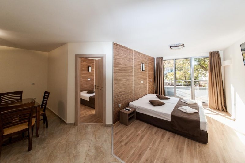 Хотел Елит - Снимка 9