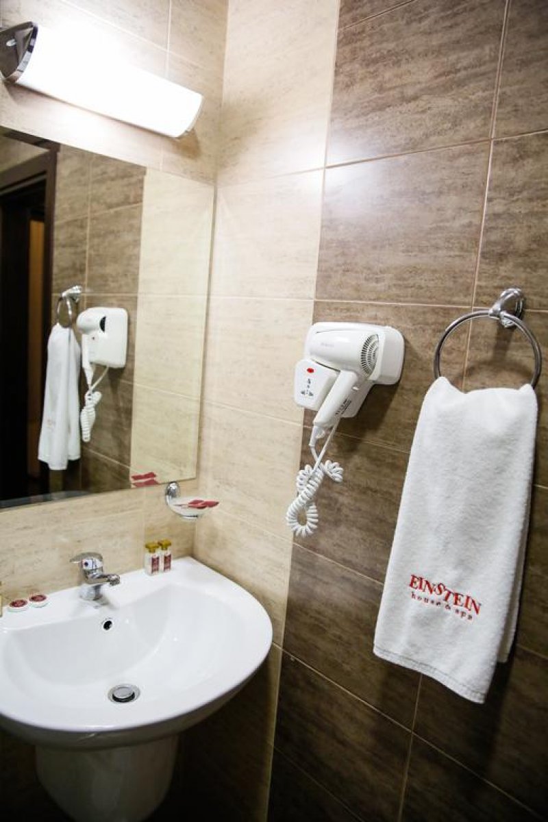 Хотел Айнщайн - Снимка 5