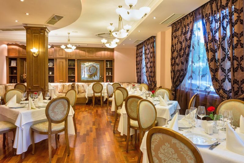 Хотел Клуб Централ - Снимка 4