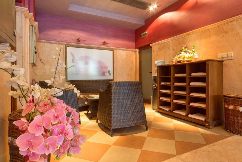 Хотел Клуб Централ - Снимка 11