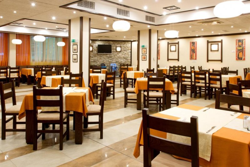 Хотел Свети Иван Рилски - Снимка 2