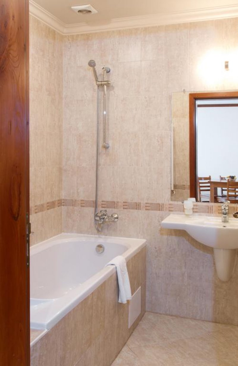 Хотел Свети Иван Рилски - Снимка 2