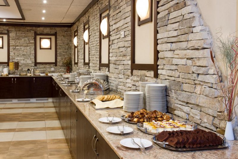 Хотел Свети Иван Рилски - Снимка 1