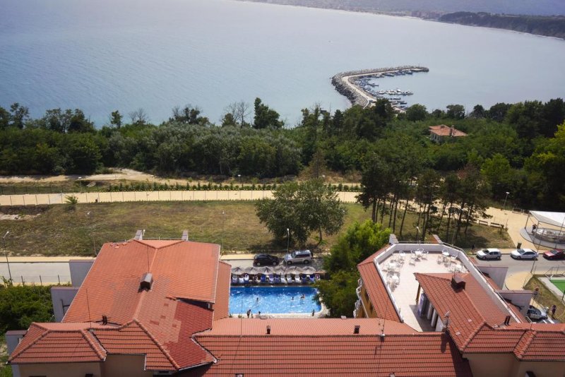 Хотел Вемара Клуб - Снимка 10