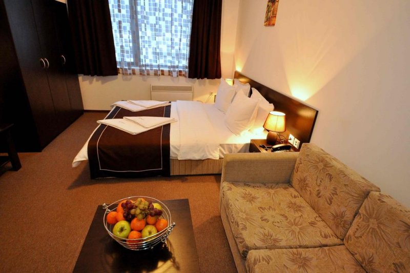 Мария-Антоанета Резидънс - Снимка 11