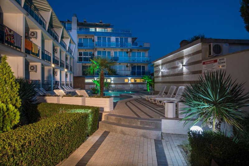 Хотел Ескада Бийч - Снимка 2