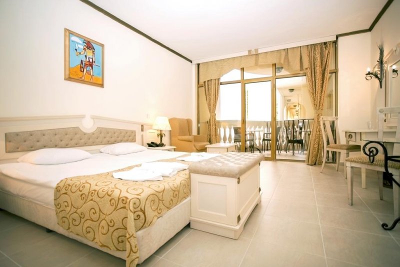 Виктория Палас Бийч Хотел - Снимка 11