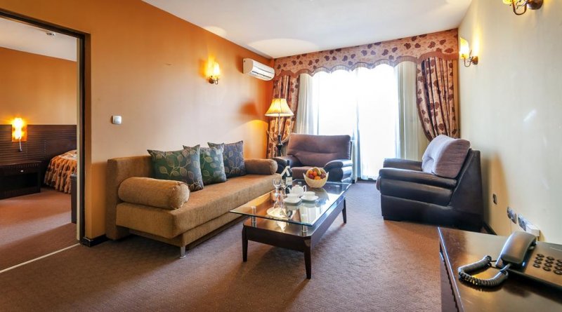 Хотел Банско СПА & Холидейз - Снимка 2