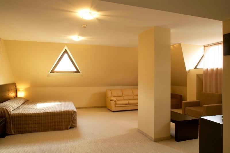 Парк Хотел Гардения - Снимка 1