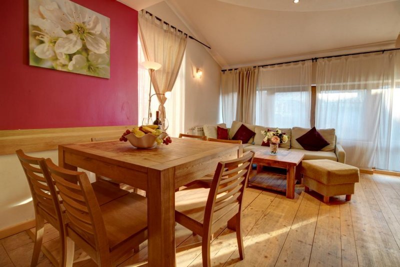 Комплекс Реденка Холидей Клуб - Снимка 2