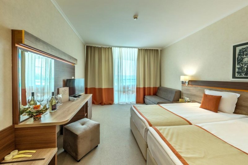 Хотел Феста Панорама - Снимка 3