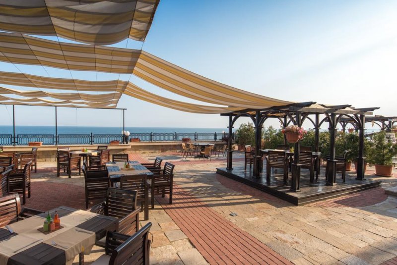 Хотел Цезар Палас - Снимка 1