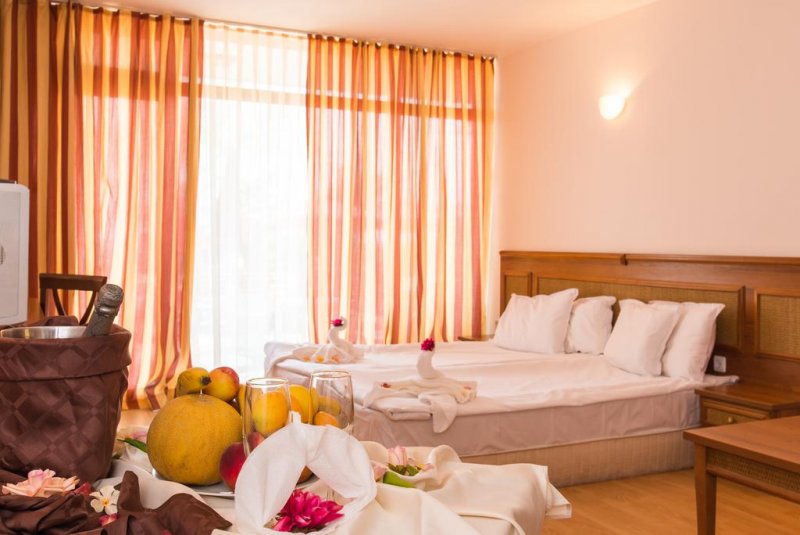 Хотел Цезар Палас - Снимка 9