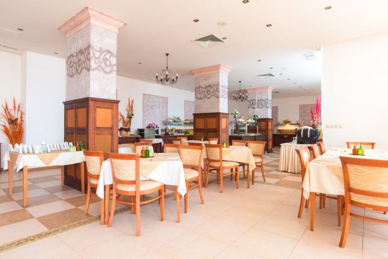 Хотел Цезар Палас - Снимка 5